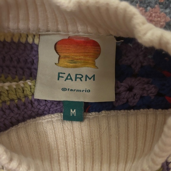 FARM Rio Multicolor Floral Sweater - Picture 2 of 11